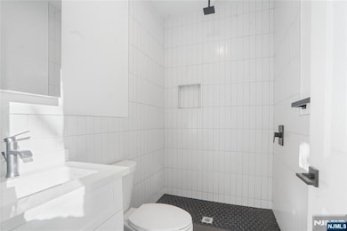 521 10th St unit 2, Union City, NJ 07087 - photo 7