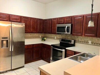 5051 Playpen Dr unit 8, Jacksonville, FL 32210 - photo 5