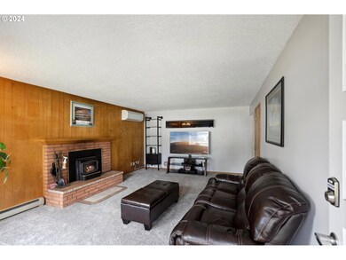 2832 B St, Forest Grove, OR 97116 - photo 7