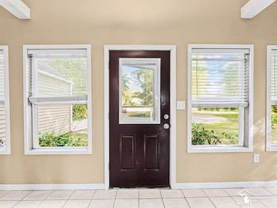 109 W Dean Rd, Temperance, MI 48182 - photo 5