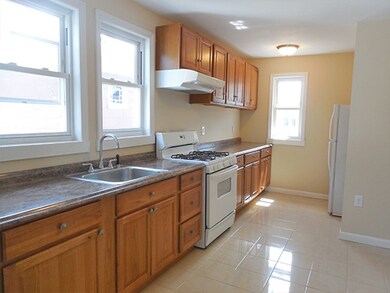 26 Sydney St unit 3, Somerville, MA 02145 - photo 7