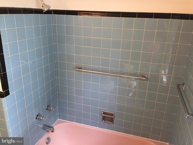 451 Laudermilch Rd, Hershey, PA 17033 - photo 5