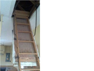 634 E Elnora St, Odon, IN 47562 - photo 4