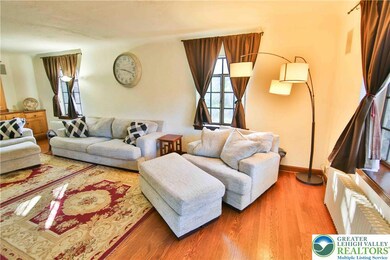 737 N 27th St, Allentown, PA 18104 - photo 3