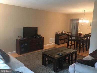 28 Lippincott Ave, Burlington, NJ 08016 - photo 6