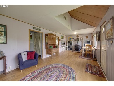 16044 S Windy City Rd, Mulino, OR 97042 - photo 4