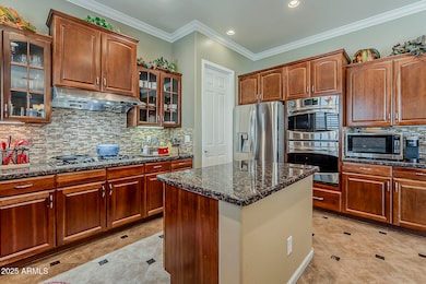 311 E Frances Ln, Gilbert, AZ 85295 - photo 4