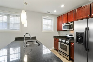 7367 N Ashland Blvd unit G, Chicago, IL 60626 - photo 2