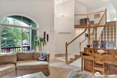 8_Living_Entrance