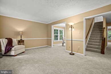 14510 Idlebrook Ct, Manassas, VA 20112 - photo 6