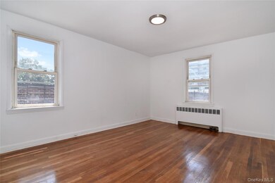 1549 Central Park Ave unit G-11, Yonkers, NY 10710 - photo 4