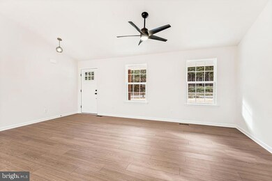 24662 Lands End Dr, Orange, VA 22960 - photo 7