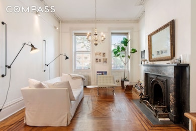 200 6th Ave, New York, NY 10013 - photo 3