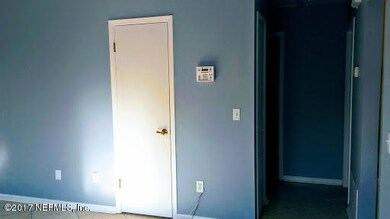 8845 Ivey Rd, Jacksonville, FL 32216 - photo 5