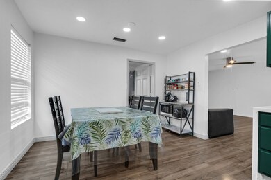 2474 Cliffdale St, Houston, TX 77091 - photo 7