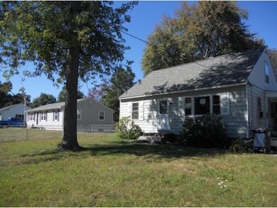 26 Damon Ave, Nashua, NH 03064 - photo 2