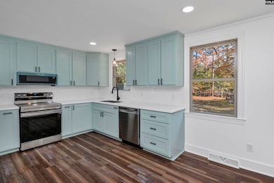 411 Chapel Rd, West Columbia, SC 29172 - photo 7