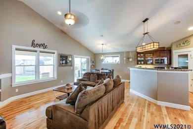 1226 S 8th St, Independence, OR 97351 - photo 7