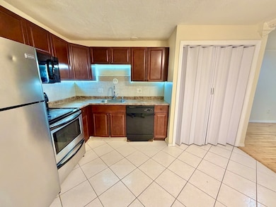 21 Central Ave unit 10, Everett, MA 02149 - photo 4