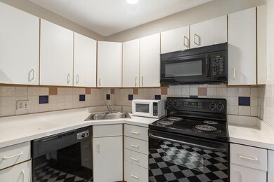 Quincy Towers unit 303, Quincy, MA 02169 - photo 7