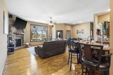 5817 W Alexa Ln, Springfield, MO 65802 - photo 6