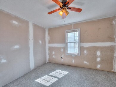 2202 E Unaka Ave, Johnson City, TN 37601 - photo 7