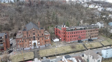42 Pius St, Pittsburgh, PA 15203 - photo 3