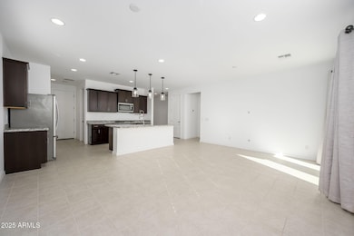 17837 W Pinnacle Vista Dr, Surprise, AZ 85387 - photo 6