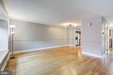 1906 Yorktown S, Norristown, PA 19403 - photo 5