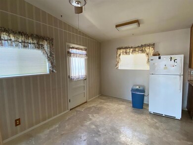 2405 Tulane Ave, Alamogordo, NM 88310 - photo 5
