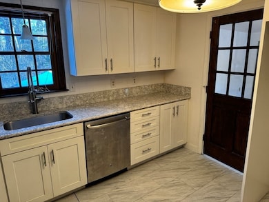 1 Sears St, Carver, MA 02330 - photo 4