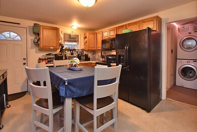 8 Clyde St, West Warwick, RI 02893 - photo 6
