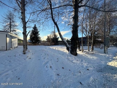 2912 Eide St, Anchorage, AK 99503 - photo 4