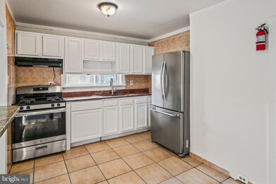 14 E Union St, Penns Grove, NJ 08069 - photo 7
