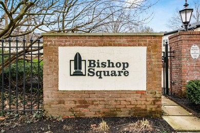 001_146f516_L 97 Bishop Sq015
