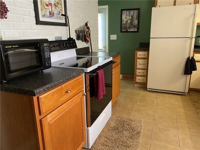 443 Walnut Hill Rd, Woonsocket, RI 02895 - photo 5