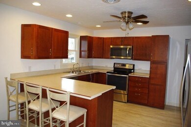 75 Locust Dr, Littlestown, PA 17340 - photo 6