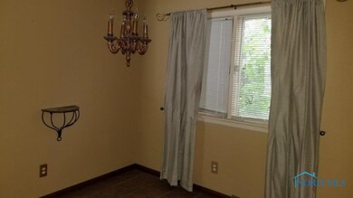 2315 Applewood Dr, Toledo, OH 43615 - photo 5