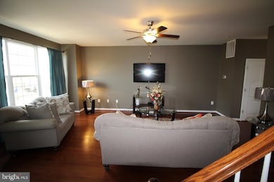 11363 Sandhurst Place, White Plains, MD 20695 - photo 7