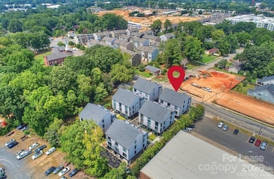 215 Freeland Ln, Charlotte, NC 28217 - photo 2