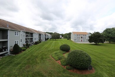 74 Tennis Plaza Rd unit 40, Dracut, MA 01826 - photo 2