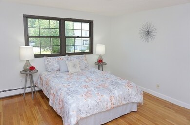 84 Renwick Rd unit B, Wakefield, MA 01880 - photo 5