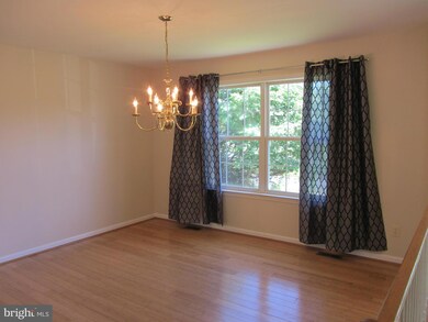 672 Broadview Ave, Warrenton, VA 20186 - photo 3