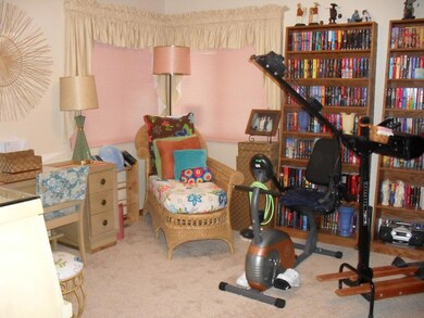 2nd bedroom
