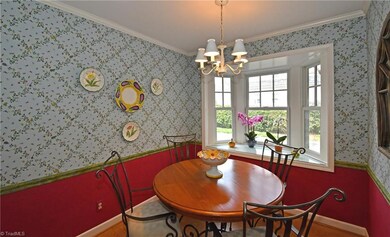 Breakfast Room