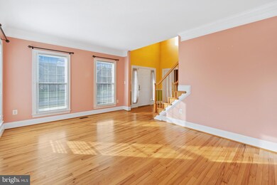 11525 Jamestown Ct, Laurel, MD 20723 - photo 6