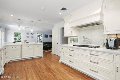 18 Coventry Ln, Riverside, CT 06878 - photo 2