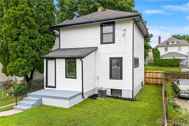 657 Creighton Ave, Dayton, OH 45410 - photo 2