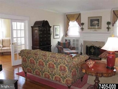 46 E Broadway, Gettysburg, PA 17325 - photo 3