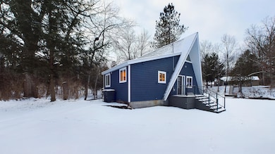 8104 E Anthony Rd, Township of Branch, MI 49402 - photo 3